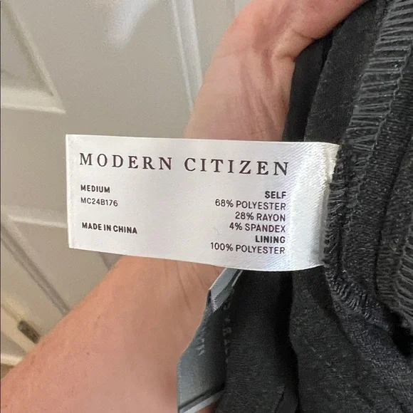 Modern Citizen Black Wide-Leg Cargo Pants - Picture 11 of 11